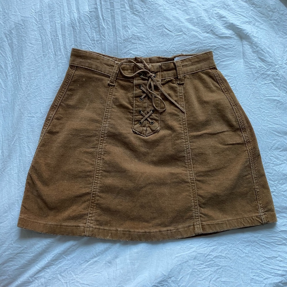 High waisted skirt